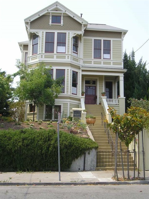 HeritageProperty-10A-2429-13th-Avenue.jpg