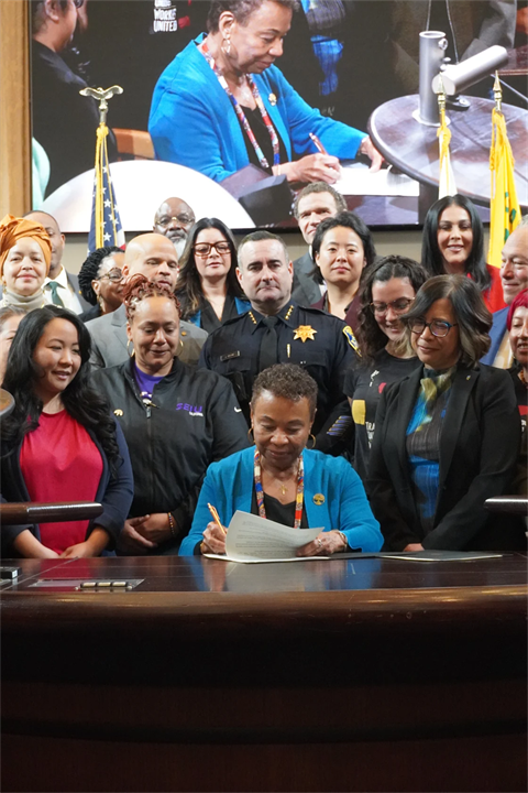 Mayor Lee Signing Order for Immigration Enforcement Protection