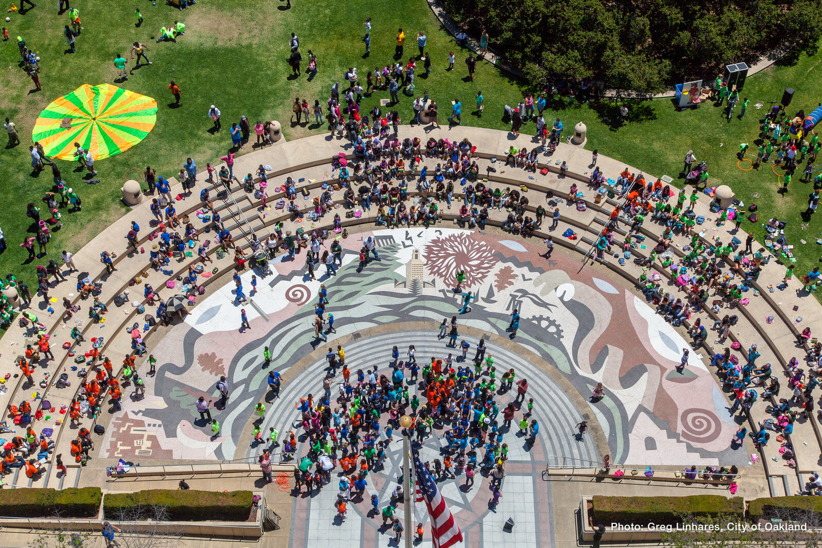 140627_9357_Oakland_Play_Day_on_the_Plaza-X3.jpg