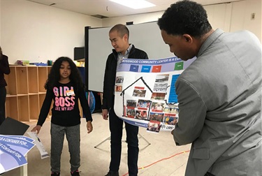 Child presenting at Mosswood community meeting